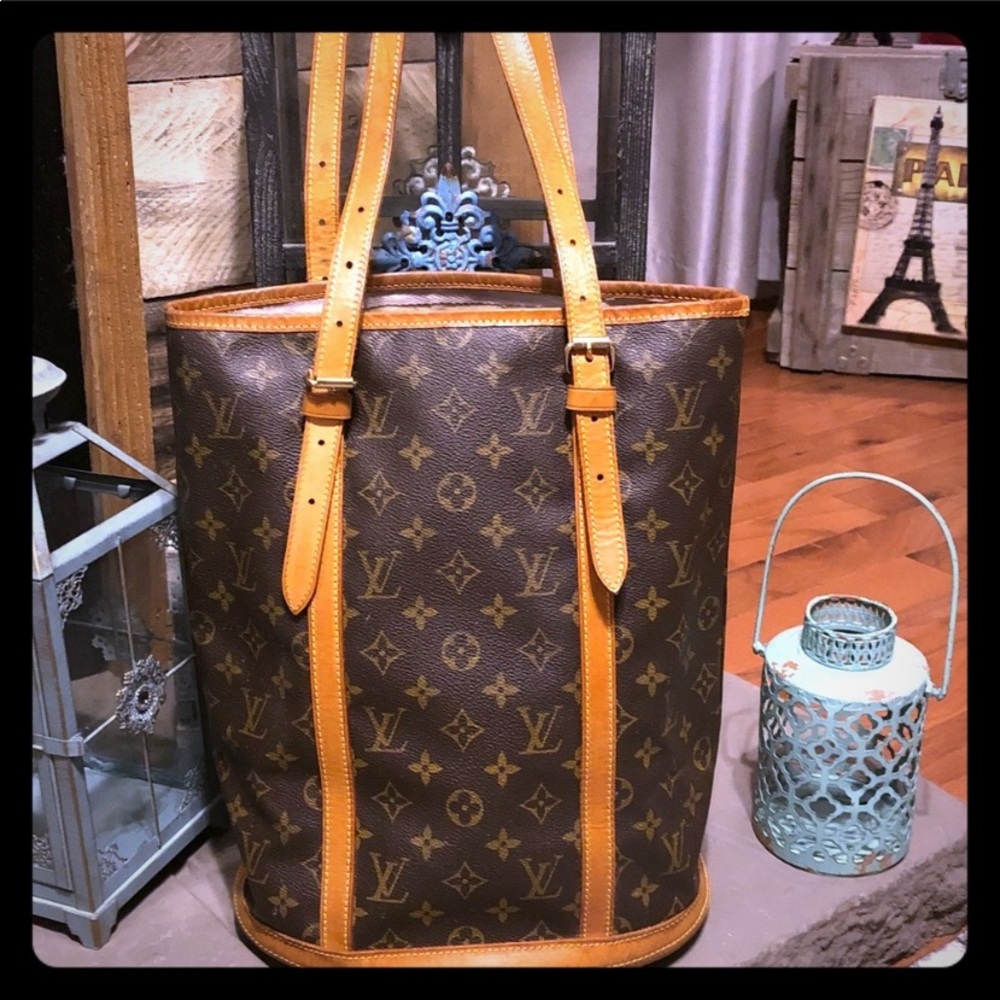 Louis Vuitton vintage bucket bag